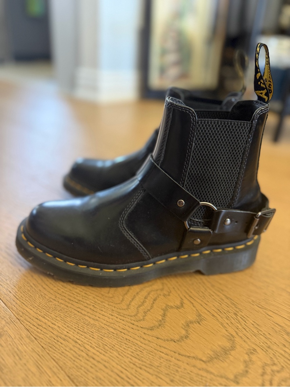 Dr Martens Wincox Chelsea Boot